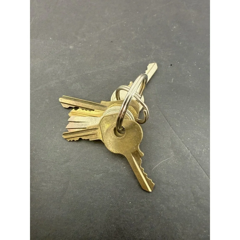 Vintage Deco Master And More Keys On Keychain